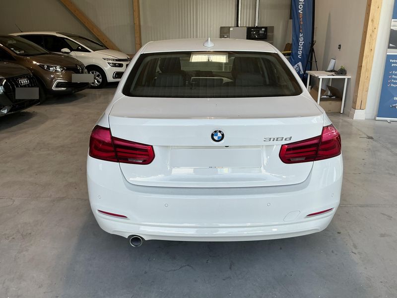 BMW 3er 318d Lounge 2017 – снимка 5
