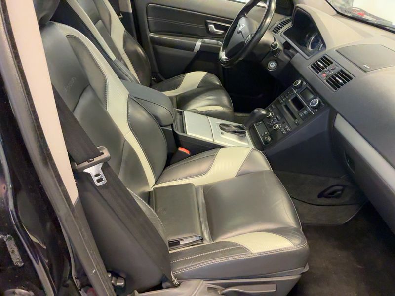 Volvo XC90 2.4 D5 R-Design 2014 – снимка 17