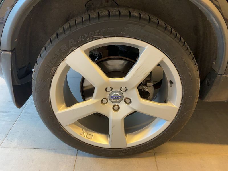 Volvo XC90 2.4 D5 R-Design 2014 – снимка 9