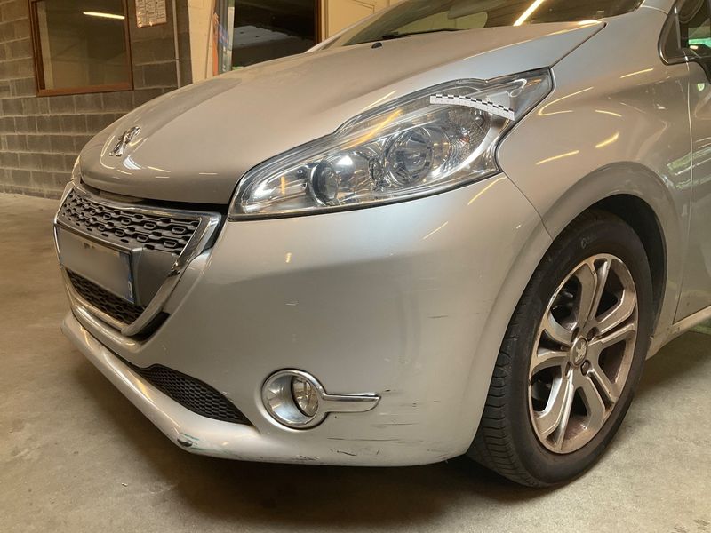 Peugeot 208 1.6 Allure 2013 – снимка 36