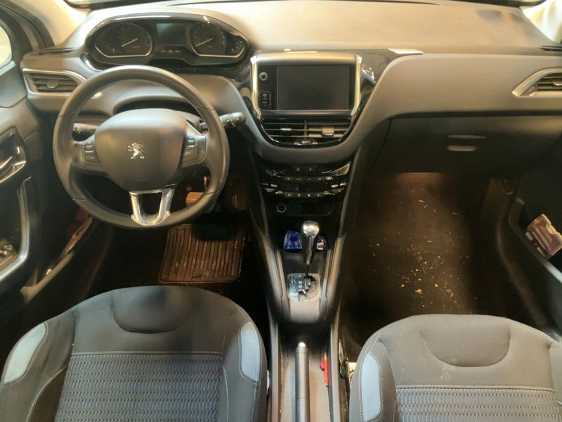 Peugeot 208 1.6 Allure 2013 – снимка 17