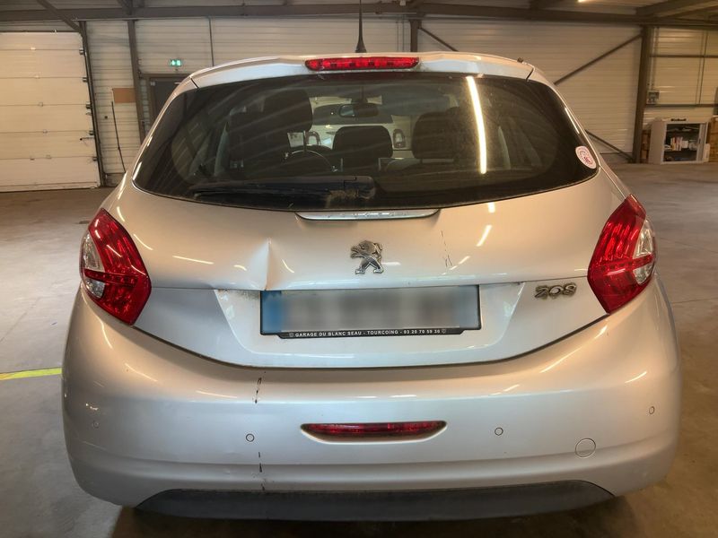 Peugeot 208 1.6 Allure 2013 – снимка 7