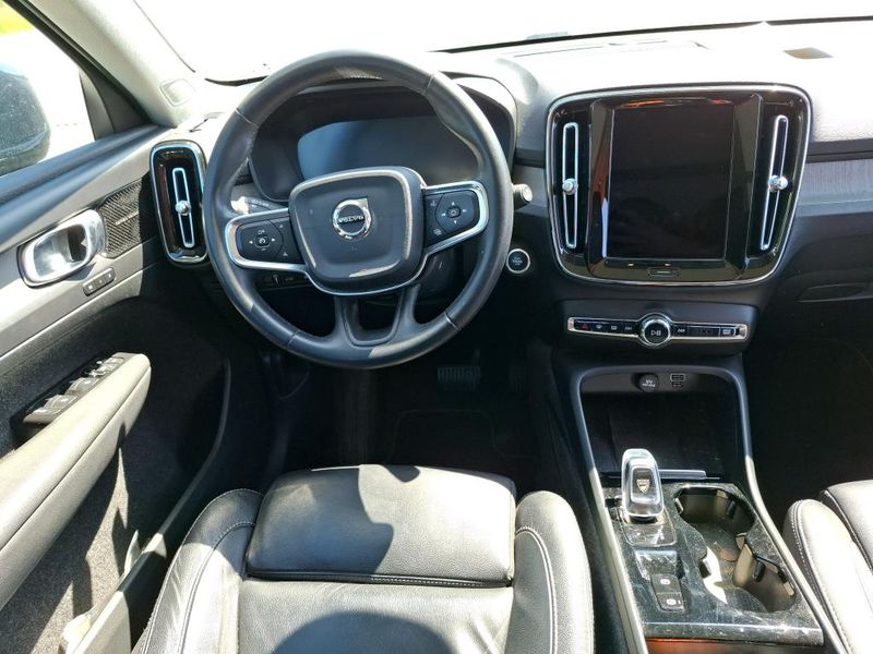 Volvo XC40 1.5 T5 Plug-in Hybrid Inscription 2WD 2021 – снимка 10