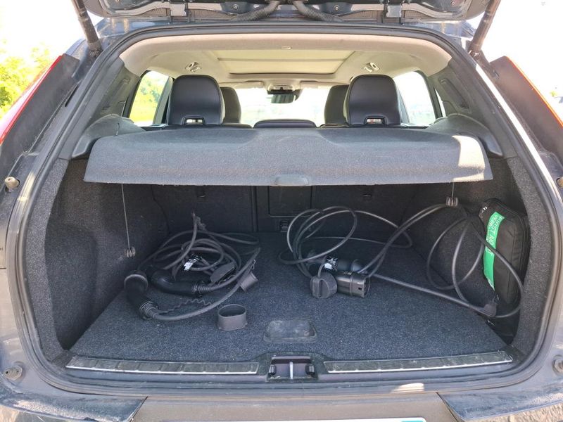 Volvo XC40 1.5 T5 Plug-in Hybrid Inscription 2WD 2021 – снимка 4