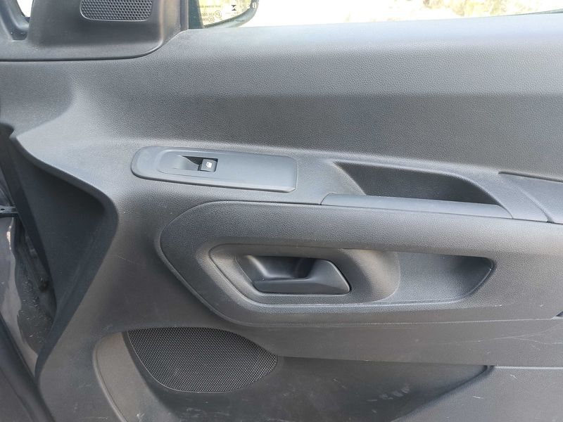 Peugeot Partner 1.5 Blue-HDi XL 950 2023 – снимка 90