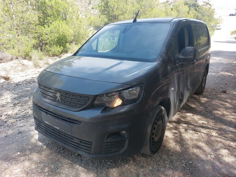 Peugeot Partner 1.5 Blue-HDi XL 950 2023 – снимка 1