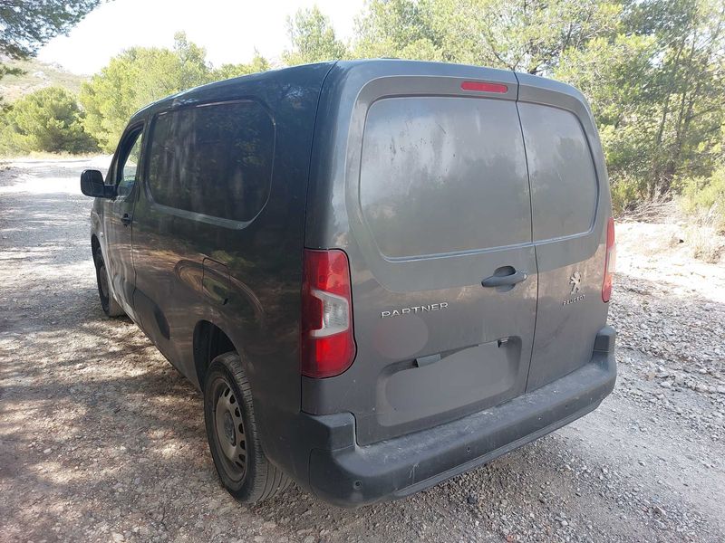 Peugeot Partner 1.5 Blue-HDi XL 950 2023 – снимка 3