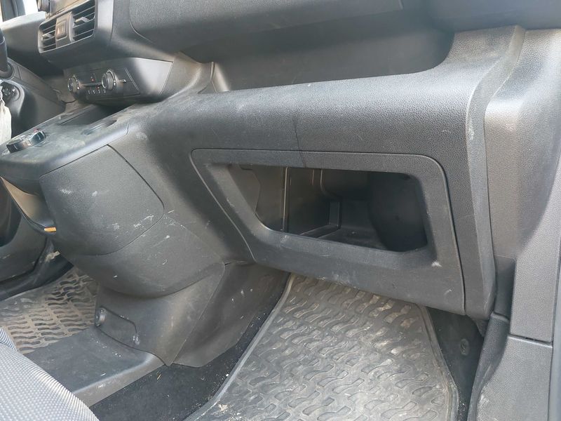 Peugeot Partner 1.5 Blue-HDi XL 950 2023 – снимка 95