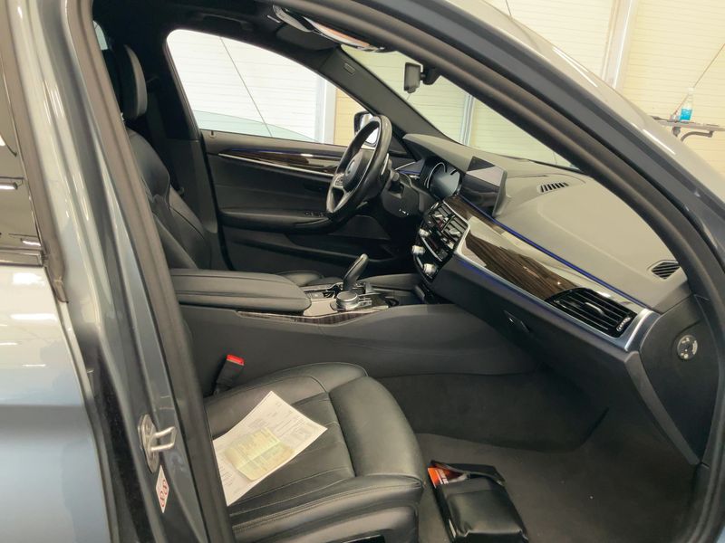 BMW 5er 540i xDrive M Sport 2018 – снимка 17