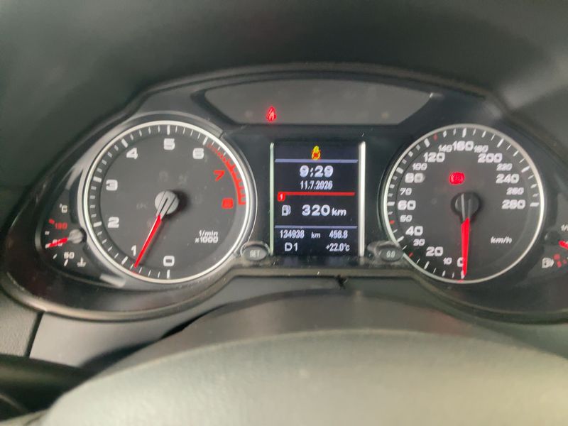 Audi Q5 2.0 TFSI quattro 2009 – снимка 18