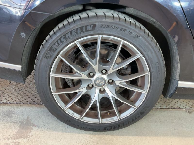 Volkswagen Passat 2.0 TDI Highline 4Motion BlueMotion Tech 2015 – снимка 9