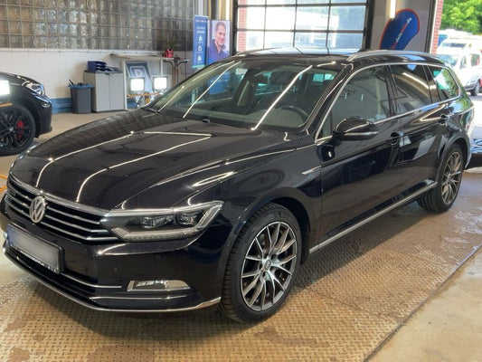 Volkswagen Passat 2.0 TDI Highline 4Motion BlueMotion Tech 2015 – снимка 1