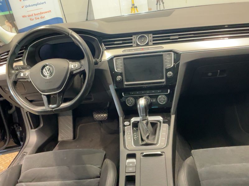 Volkswagen Passat 2.0 TDI Highline 4Motion BlueMotion Tech 2015 – снимка 18