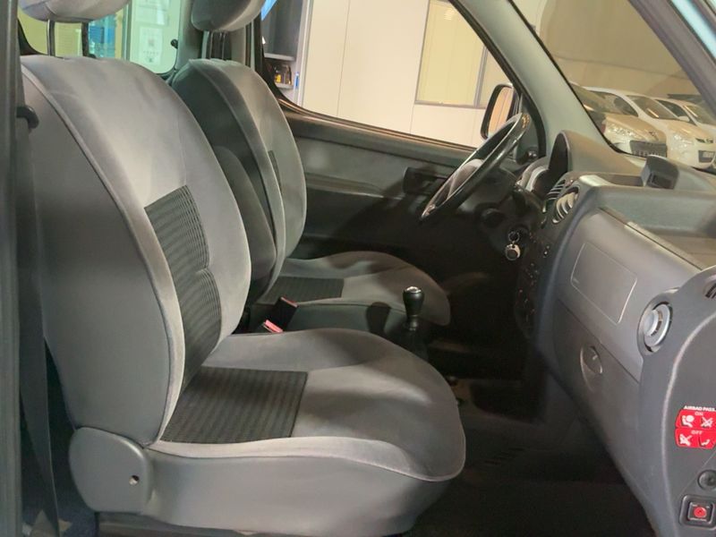 Citroen Berlingo 1.6 HDi XTR 2007 – снимка 16