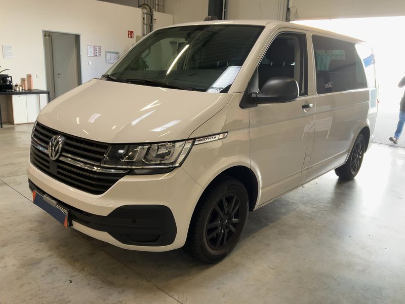 Volkswagen T6 Multivan 2.0 TDI Trendline FWD 2021 – снимка 1