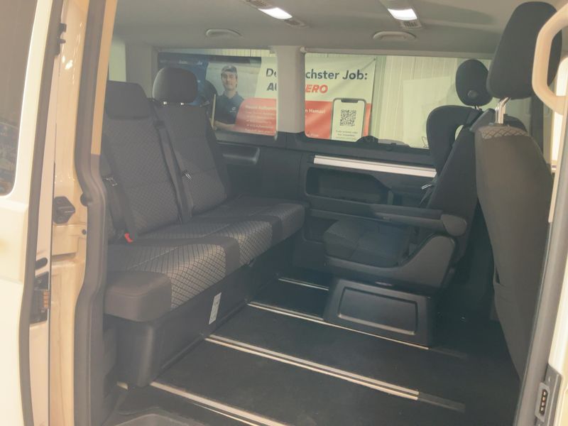 Volkswagen T6 Multivan 2.0 TDI Trendline FWD 2021 – снимка 20