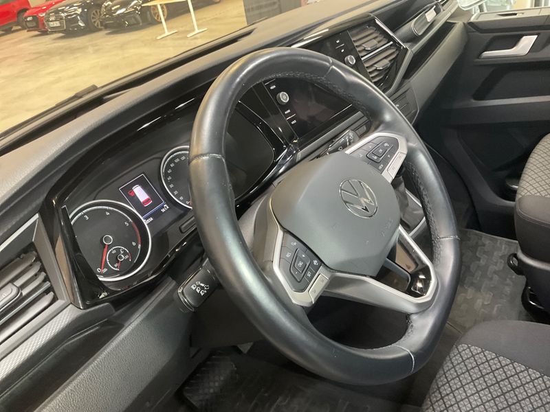 Volkswagen T6 Multivan 2.0 TDI Trendline FWD 2021 – снимка 27