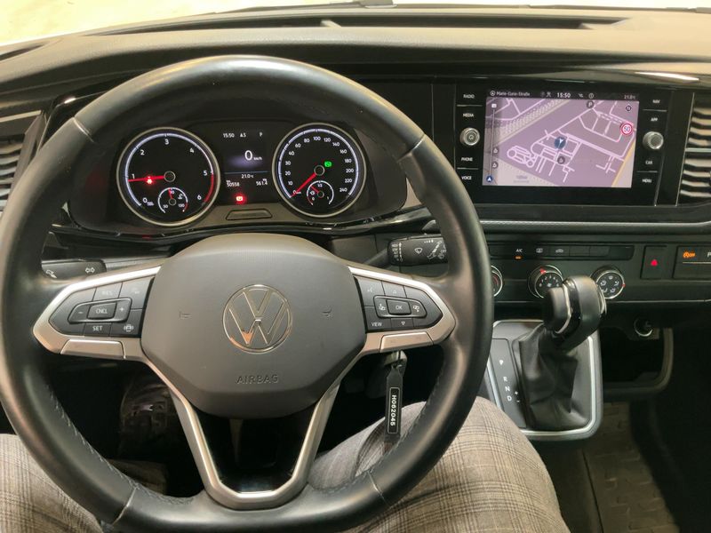 Volkswagen T6 Multivan 2.0 TDI Trendline FWD 2021 – снимка 18