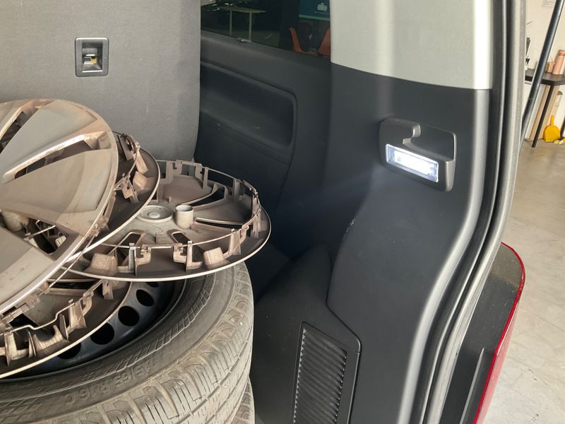Volkswagen T6 Multivan 2.0 TDI Trendline FWD 2021 – снимка 23