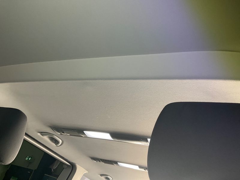 Volkswagen T6 Multivan 2.0 TDI Trendline FWD 2021 – снимка 25