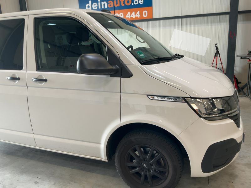 Volkswagen T6 Multivan 2.0 TDI Trendline FWD 2021 – снимка 12