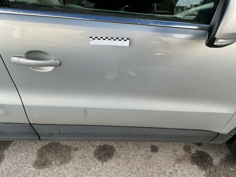 Volkswagen Tiguan 2.0 TDI Sportline BlueMotion Tech 2010 – снимка на щета 25