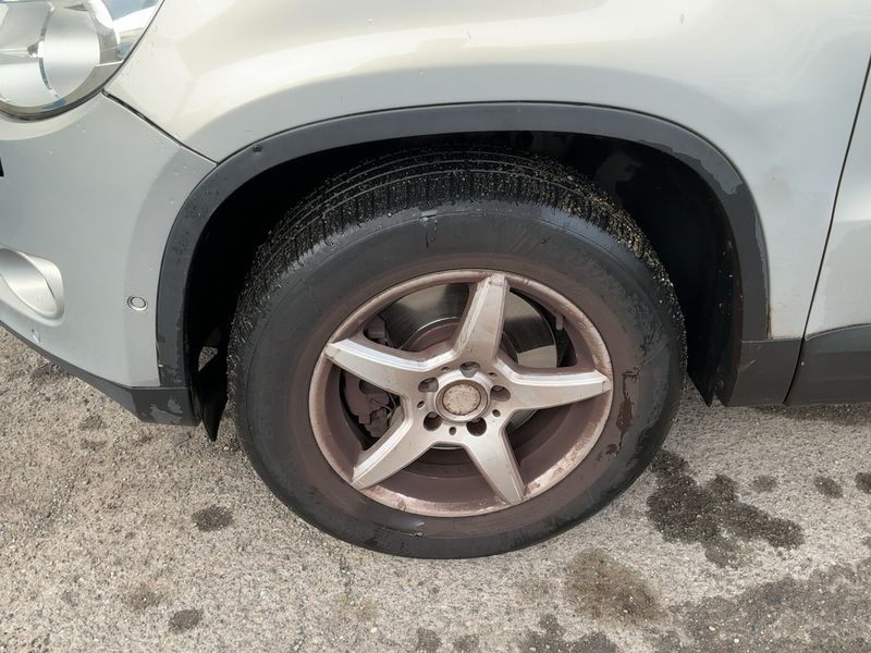 Volkswagen Tiguan 2.0 TDI Sportline BlueMotion Tech 2010 – снимка на щета 3
