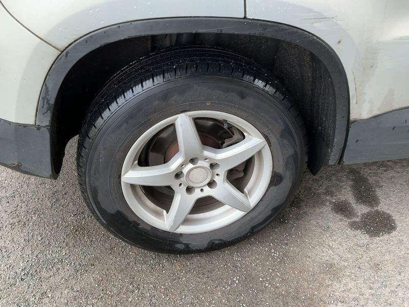 Volkswagen Tiguan 2.0 TDI Sportline BlueMotion Tech 2010 – снимка 9