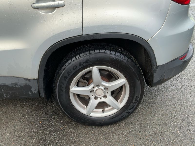Volkswagen Tiguan 2.0 TDI Sportline BlueMotion Tech 2010 – снимка на щета 5