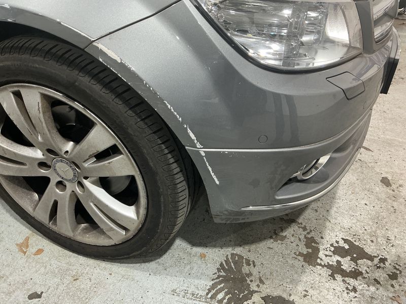 Mercedes-Benz C-Klasse C 180 CGI T BlueEfficiency Avantgarde 2010 – снимка 26