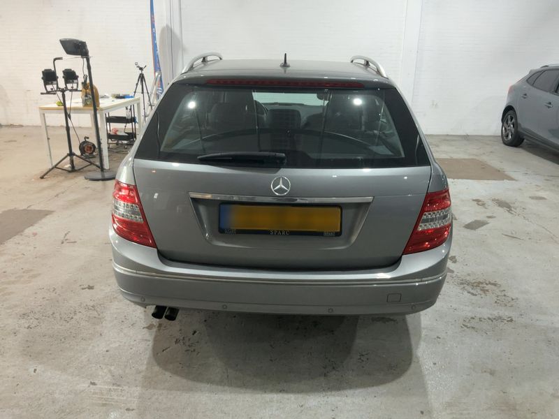 Mercedes-Benz C-Klasse C 180 CGI T BlueEfficiency Avantgarde 2010 – снимка 7