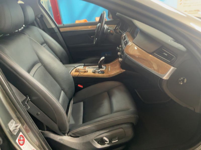 BMW 5er 535d xDrive 2014 – снимка 16