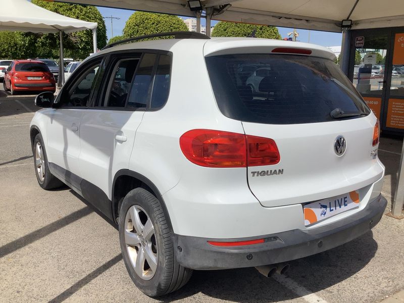 Volkswagen Tiguan 2.0 TDI T1 BlueMotion Tech 2016 – снимка 6