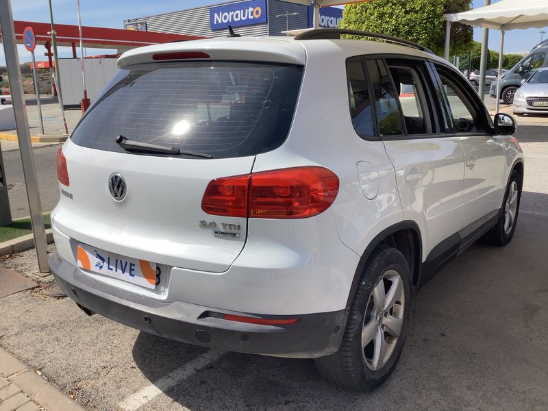 Volkswagen Tiguan 2.0 TDI T1 BlueMotion Tech 2016 – снимка 8