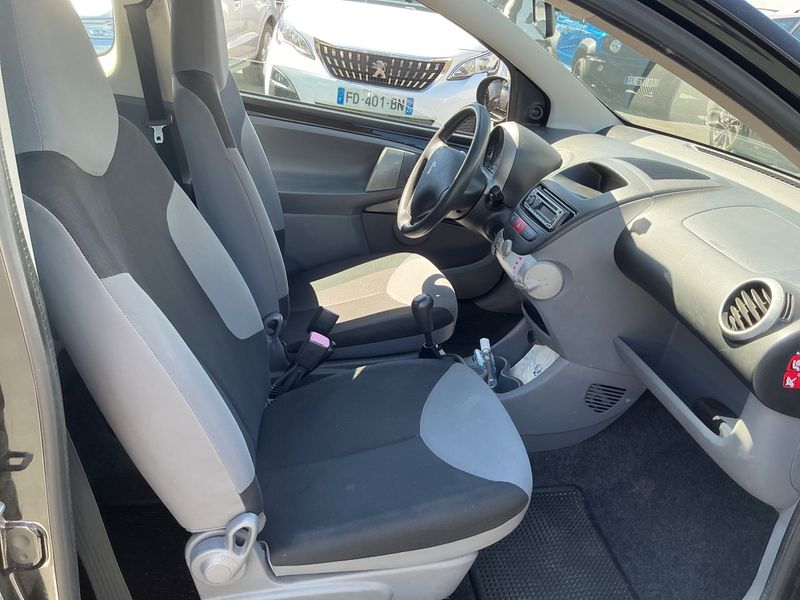 Peugeot 107 1.0 Urban 2009 – снимка 3