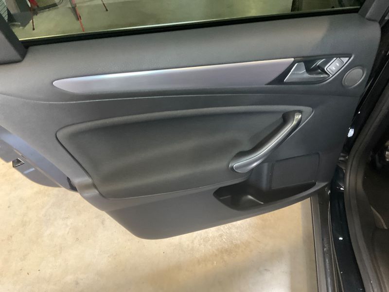 Ford Mondeo 2.2 TDCi Titanium 2012 – снимка 36