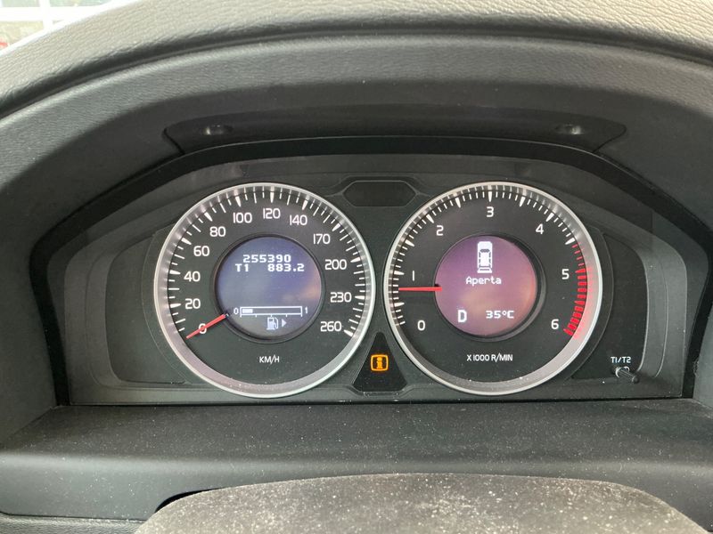 Volvo V70 2.0 D4 Kinetic 2011 – снимка 4