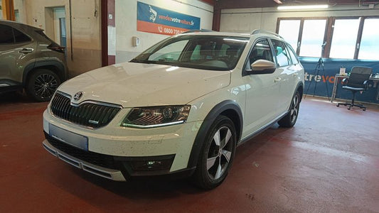 Skoda Octavia 2.0 TDI Scout 4x4 2016 – снимка 1