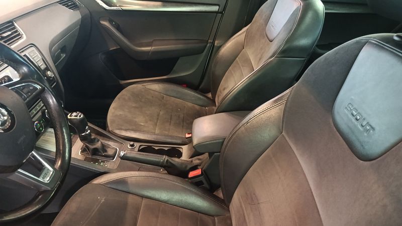 Skoda Octavia 2.0 TDI Scout 4x4 2016 – снимка 26