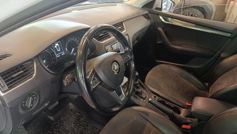 Skoda Octavia 2.0 TDI Scout 4x4 2016 – снимка 25