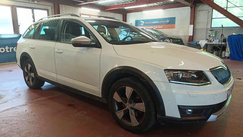 Skoda Octavia 2.0 TDI Scout 4x4 2016 – снимка 12