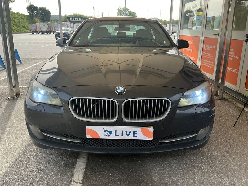 BMW 5er 525d 2011 – снимка 9