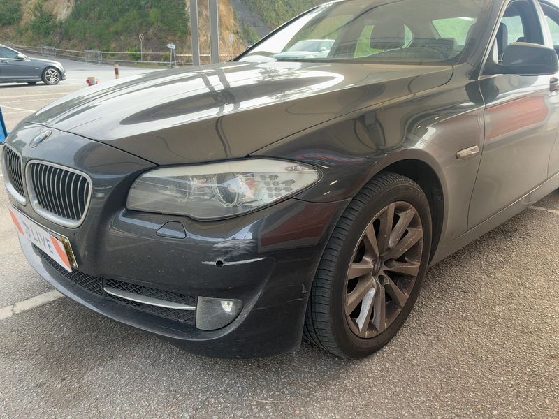 BMW 5er 525d 2011 – снимка 2