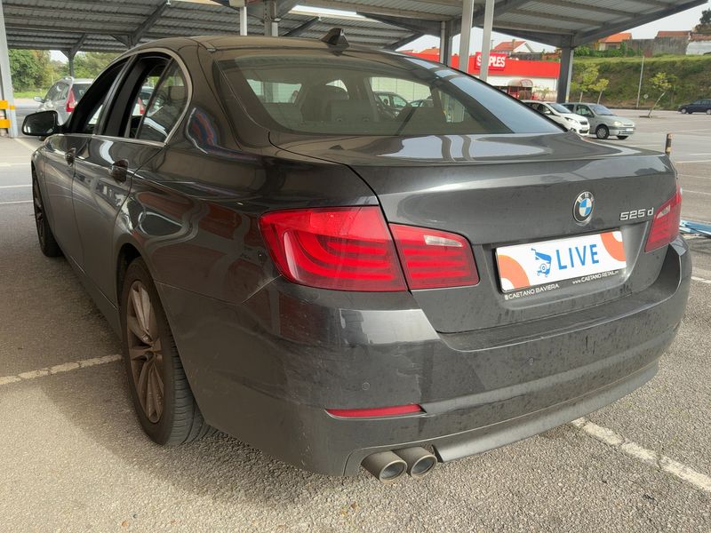 BMW 5er 525d 2011 – снимка 3