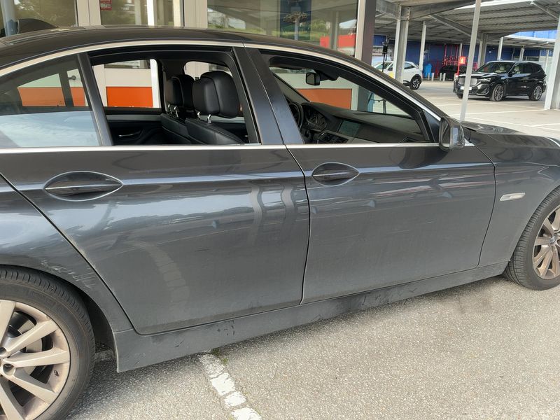 BMW 5er 525d 2011 – снимка 7