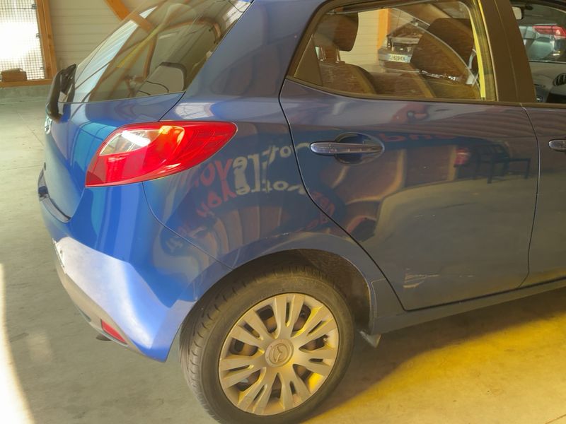 Mazda 2 1.4 Diesel CD Elegance 2010 – снимка 8