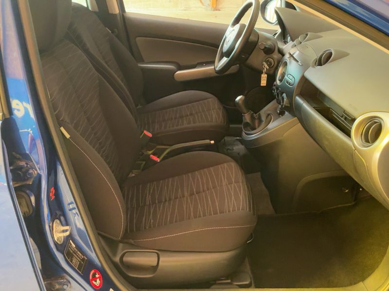 Mazda 2 1.4 Diesel CD Elegance 2010 – снимка 16