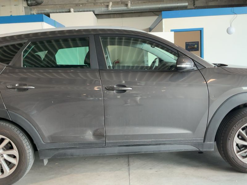 Hyundai Tucson 1.6 Classic blue 2WD 2016 – снимка 10