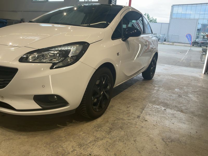 Opel Corsa 1.4 Turbo Color Edition ecoFlex 2017 – снимка 2