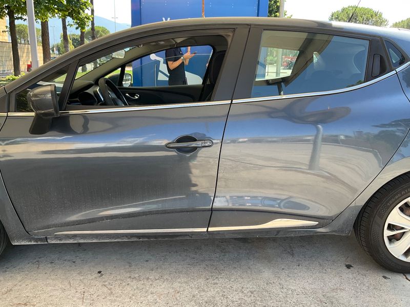Renault Clio 1.5 dCi Zen Réversible 2018 – снимка 4